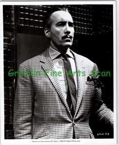 DRACULA HAS RISEN FROM THE GRAVE 1968