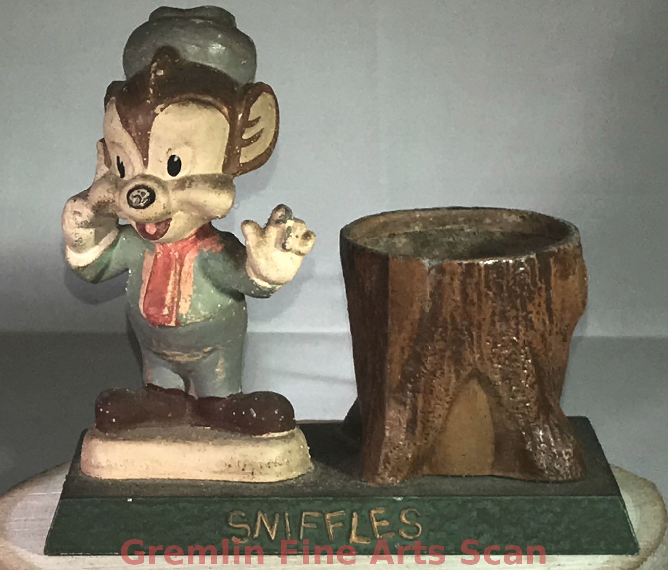 MOSS METAL - SNIFFLES with STUMP 1940s